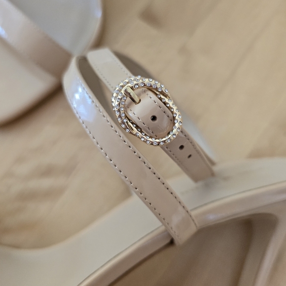 Stuart Weitzman Crystal Buckle 95 Embellished Patent Leather Heels Size 11 - Picture 5 of 11